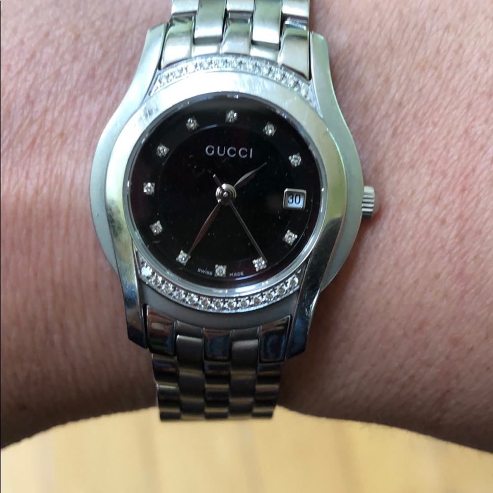 Diamond Bezel Gucci women’s watch
